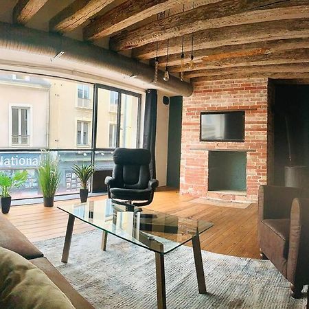 Grand Appartement Charme Ancien Et Confort Le Mans Luaran gambar
