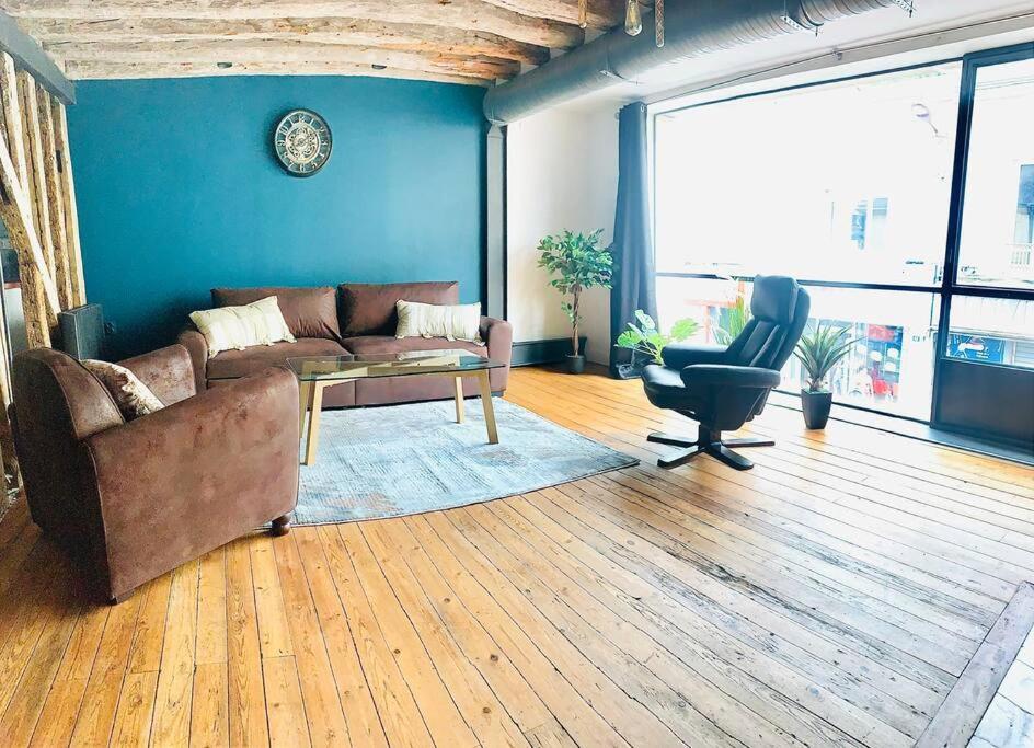 Grand Appartement Charme Ancien Et Confort Le Mans Luaran gambar